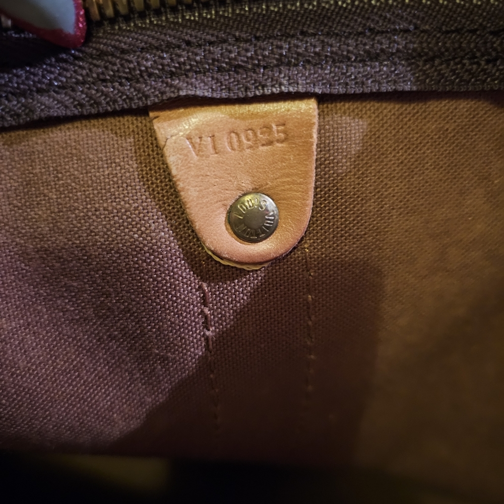 Vintage 1995 Louis Vuitton Keepall Bandouliere 50 - Picture 15 of 16